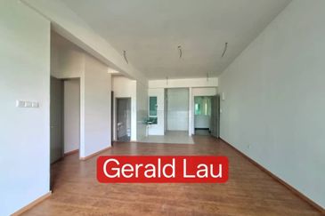 1 Sulaman Platinum Condominium | Corner | UMS | 1 Borneo | Kota Kinabalu | Sabah For Sale