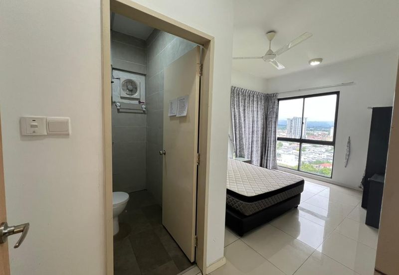 Lido Four Seasons Residence