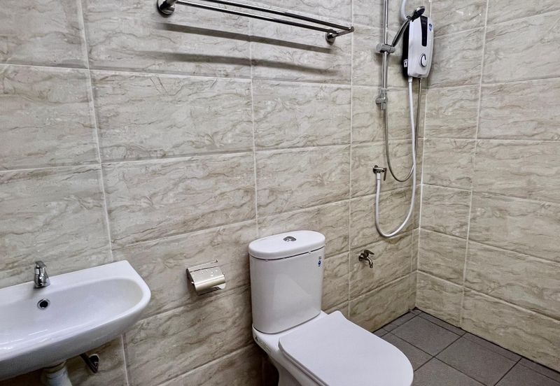 1 Sulaman Platinum | Tower C | Fully Furnished | UMS | 1 Borneo | KK | Sabah For Rent