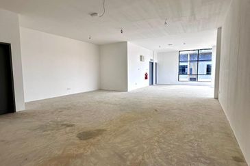 I Park | Light industrial detached warehouse | 2 Storey Corner | Penampang | Sabah For Rent or For Sale