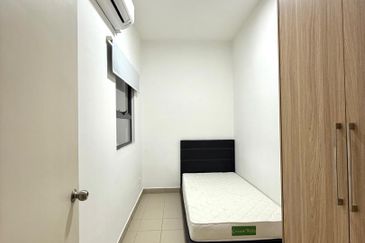 Raja Udang Kingfisher | Bungalow | Kingfisher | UMS | Kota Kinabalu | Sabah For Sale