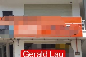 Benoni Corner Shop | 2 Storey | Cafe | Restaurants | Grocery | Papar | Sabah For Sale