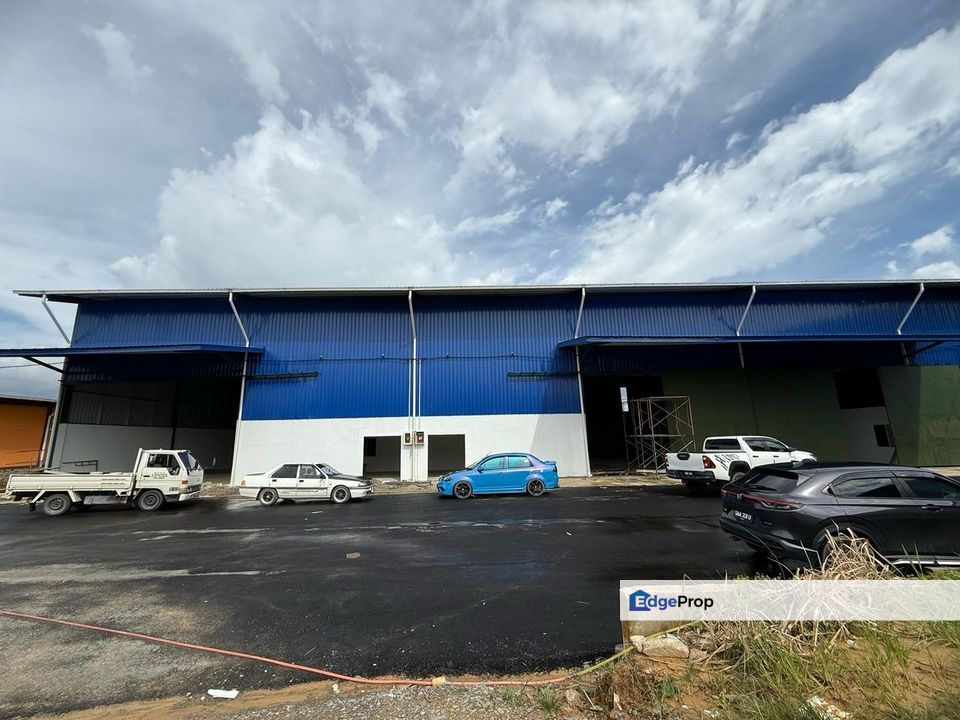 Keningau 4 Units Linked Warehouse | 2 Toilets 1 Office | Keningau | Sabah For Rent, Sabah, Keningau