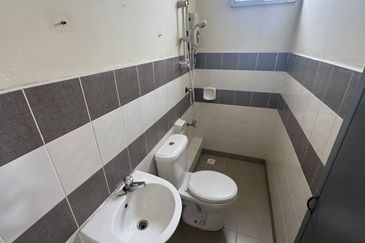 Angkasa Apartment | Block A | Menggatal | Tuaran Bypass | Kota Kinabalu | Sabah For Sale