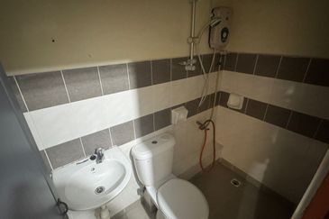 Angkasa Apartment | Block A | Menggatal | Tuaran Bypass | Kota Kinabalu | Sabah For Sale