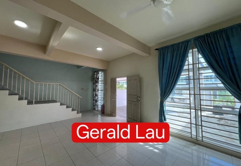 ALAM PUTERI (PRINCESS HEIGHT)