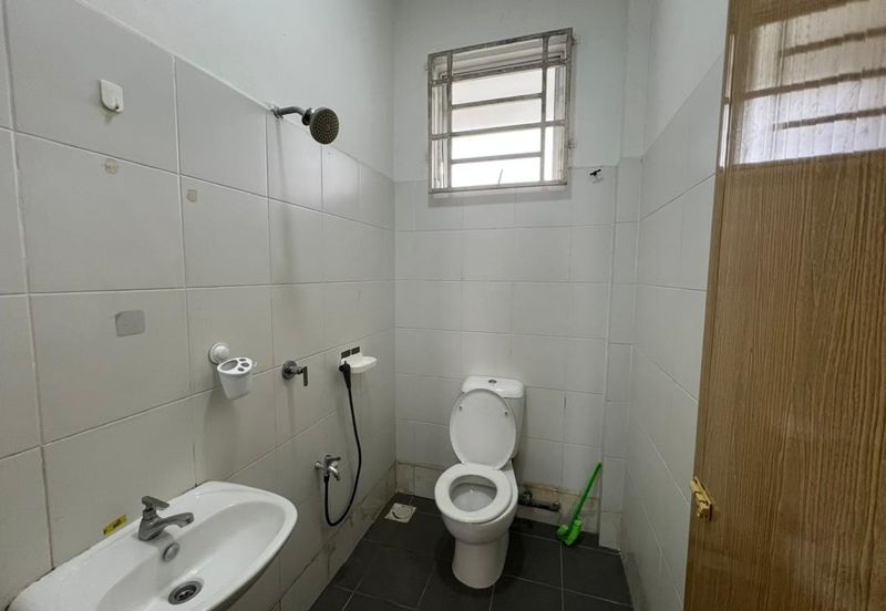 ALAM PUTERI (PRINCESS HEIGHT)