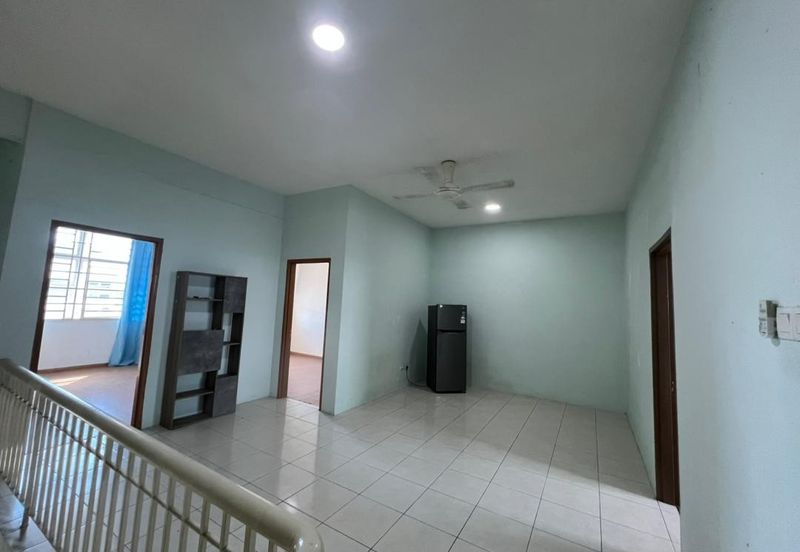 ALAM PUTERI (PRINCESS HEIGHT)