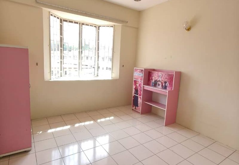 Taman Grand Millenium