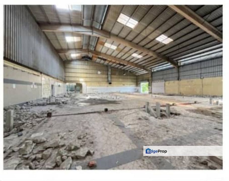 Inanam Warehouse | Covered warehouse | roadside | Inanam | Kota Kinabalu | Sabah For Sale, Sabah, Inanam