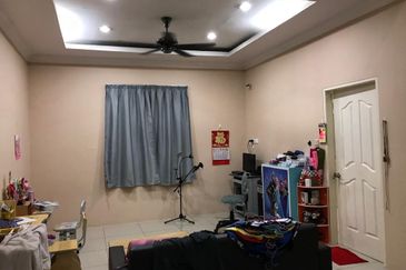 NT Land Bungalow|Large Land Area|Well Maintained|Nice View|Papar|Sabah