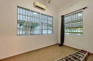 Kiansom Country Height