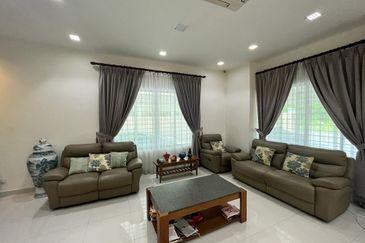CL99 Kingfisher Park Phase 4 Semi-D House ( Fully Furnished) For Sale