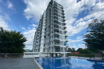 JADE RESIDENCE CONDOMINIUM