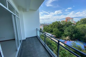 JADE RESIDENCE CONDOMINIUM