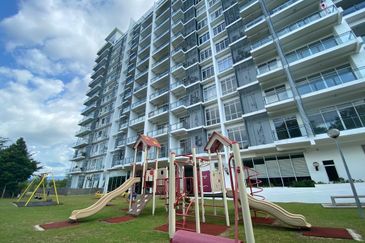 JADE RESIDENCE CONDOMINIUM