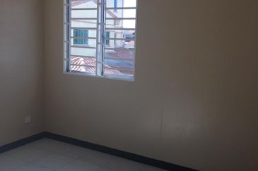 CL999 1 Sulaman 2.5 Storey Semi D House| Menggatal | UMS | 1 Borneo | KK For Sale