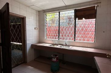 CL999 Taman layang layang @Luyang Single Storey Terrace House | KK | Sabah For Sale