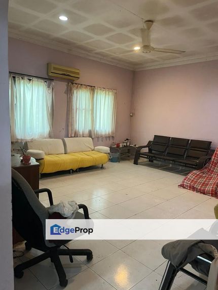 Tuaran land with 1 Single Storey 4R2B | Large Space | Tuaran Town | Sabah For Rent, Sabah, Tuaran