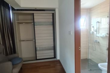 TAMAN BUKIT HIJAU (GREEN HILL PARK)