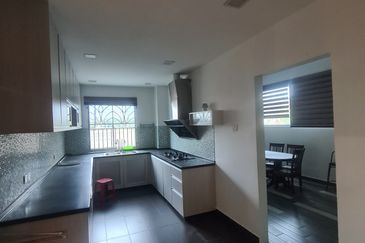 TAMAN BUKIT HIJAU (GREEN HILL PARK)