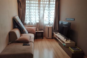 University Prime Condominium