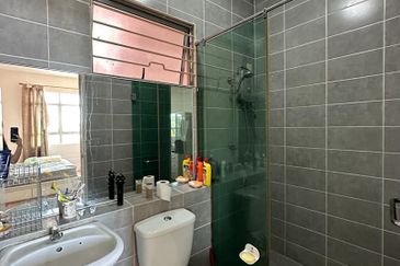 ALAM DAMAI KONDOMINIUM