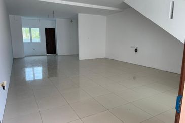 Taman Pertama 2 Storey Intermediate | NewUnit | Donggongon | Penampang | Sabah For Sale