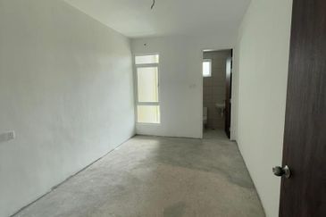 Taman Pertama 2 Storey Intermediate | NewUnit | Donggongon | Penampang | Sabah For Sale