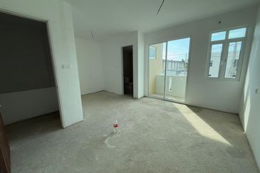 Taman Pertama 2 Storey Intermediate | NewUnit | Donggongon | Penampang | Sabah For Sale