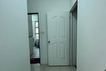 Double storey shoplot | Intermediate unit | Luyang perdana | KK | Sabah For Sale