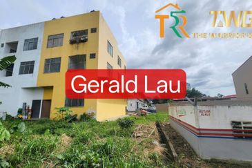 Sri Kemajuan Inanam Light Industry 3 Storey Corner | Block B | KK | Sabah For Sale or For Rent