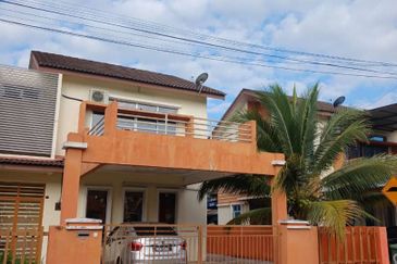 Taman Teluk Air Tawar Indah