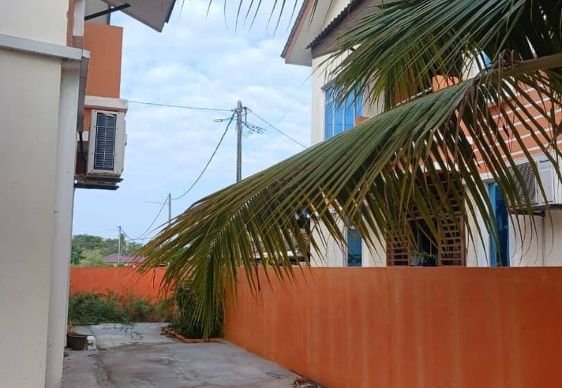 Taman Teluk Air Tawar Indah