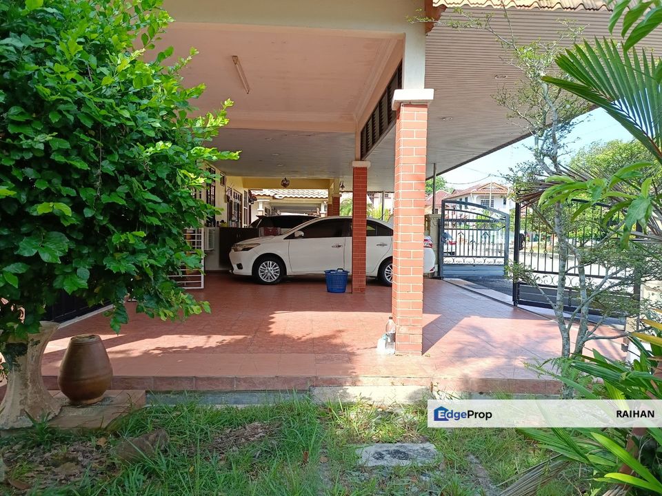 Taman Bertam Permai Bertam Penang Renovated Fully Furnished Corner Lot Semi D , Penang, Bertam