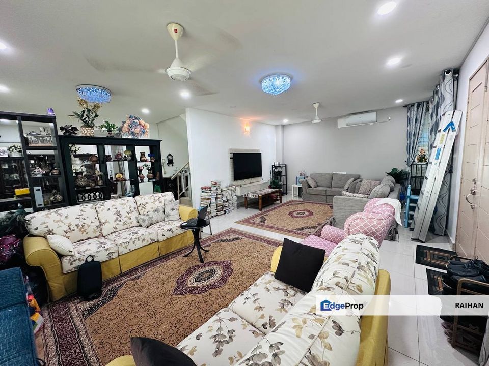 Taman Kulim Utama Kulim Hi-Tech Hot Area Renovated Furnished Banglo Cantik , Kedah, Kulim