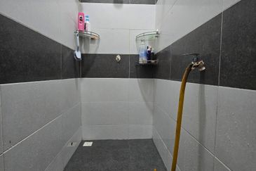 Taman Merbau Jaya Sg Dua Butterworth Fully Reno Fully Furnished Teres