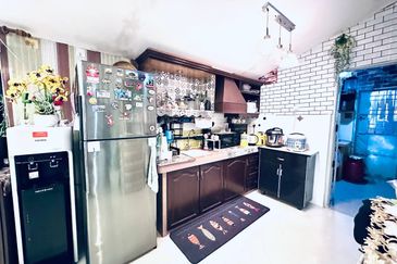 Taman Kenari Indah Sungai Petani Kedah Fully Renovated Semi D Harga Nego 