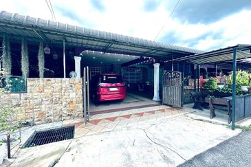 Taman Kenari Indah Sungai Petani Kedah Fully Renovated Semi D Harga Nego 