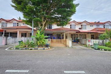 Taman Kristal Balik Pulau Penang Renovated and Fully Furnished 