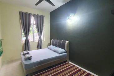 Taman Kristal Balik Pulau Penang Renovated and Fully Furnished 