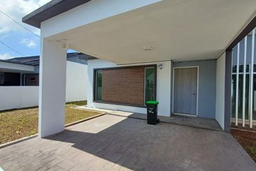 YARRA PARK WESTFIELD