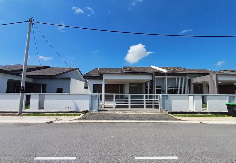 YARRA PARK WESTFIELD