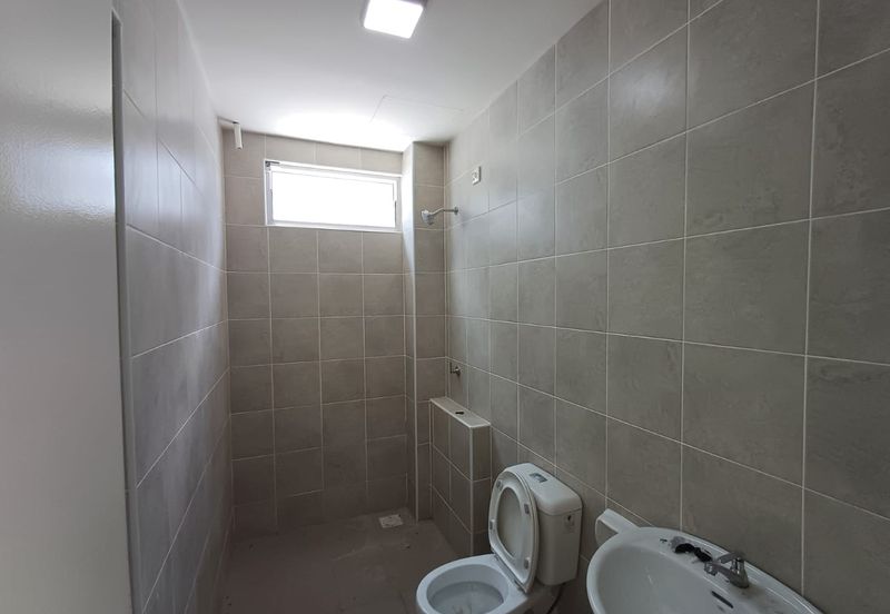 YARRA PARK WESTFIELD