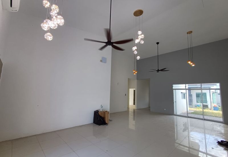 YARRA PARK WESTFIELD