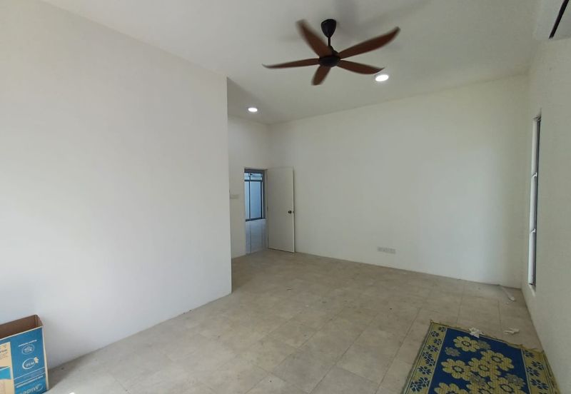 YARRA PARK WESTFIELD