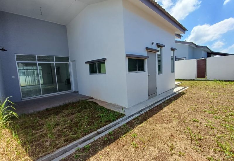 YARRA PARK WESTFIELD