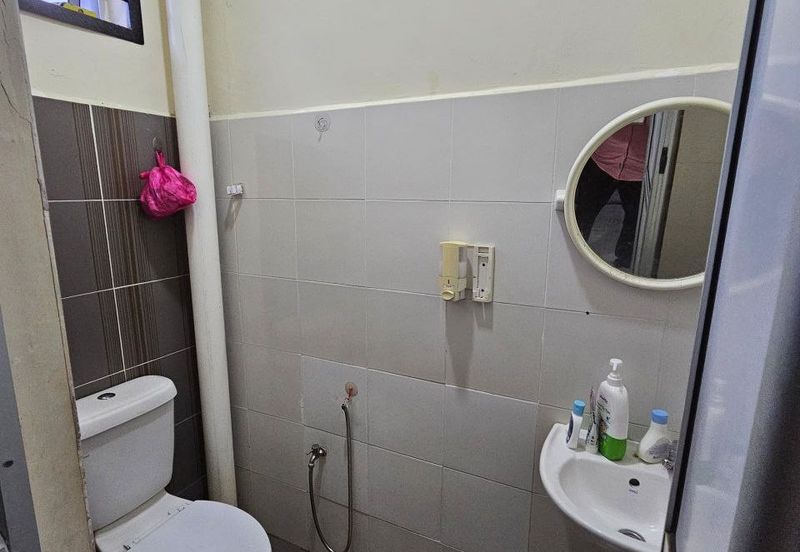 Taman Seri Putera Nibong Tebal Renovated Non Bumi Semi D Beside Playground Price Nego