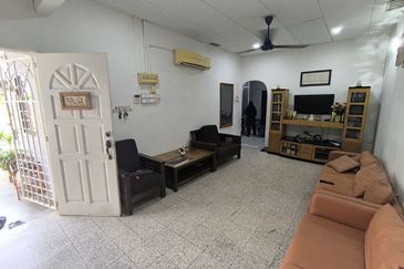 Taman Beringin Kulim Kedah Non Bumi Renovated Semi D 