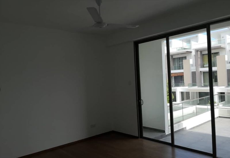 Raffles Residence 199